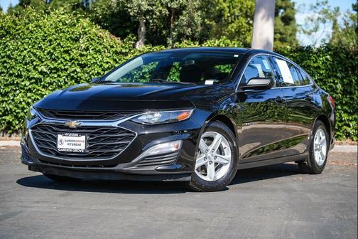 Mosaic Black Metallic 2023 Chevrolet Malibu 1LS