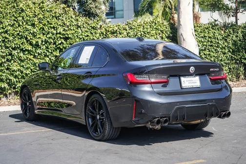 Black Sapphire Metallic 2023 BMW M340 M340i