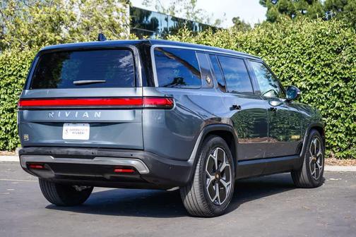 El Cap Granite 2023 Rivian R1S Adventure