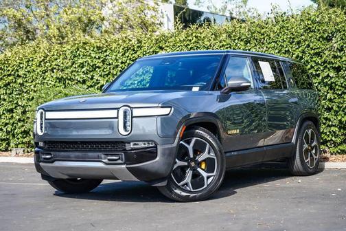 El Cap Granite 2023 Rivian R1S Adventure