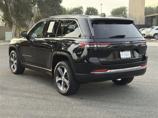 2023 Jeep Grand Cherokee 4xe Base