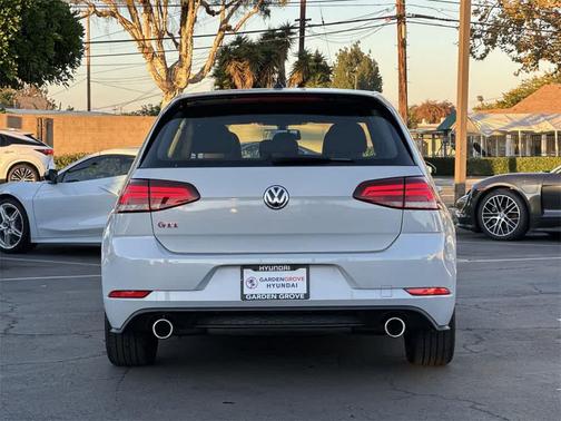 2019 Volkswagen Golf GTI 2.0T S 4-Door