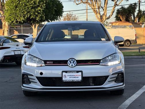 2019 Volkswagen Golf GTI 2.0T S 4-Door