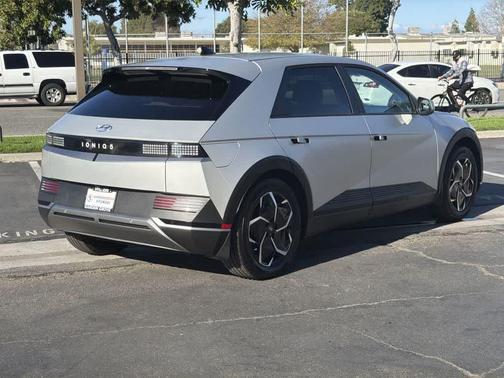 2023 Hyundai IONIQ 5 SEL