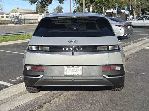 2023 Hyundai IONIQ 5 SEL