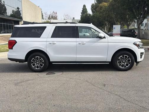 2023 Ford Expedition Max XLT