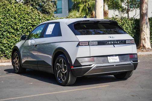 Cyber Gray 2024 Hyundai IONIQ 5 SEL