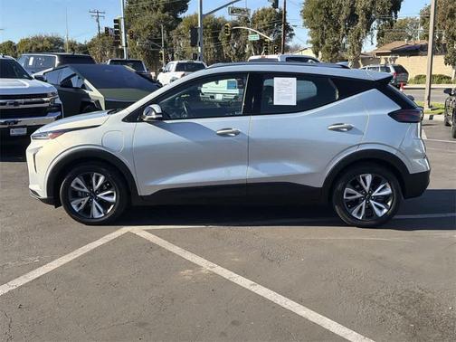 2023 Chevrolet Bolt EUV FWD LT