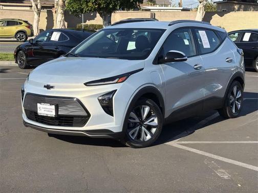 2023 Chevrolet Bolt EUV FWD LT