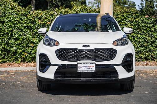 Snow White Pearl 2021 Kia Sportage S