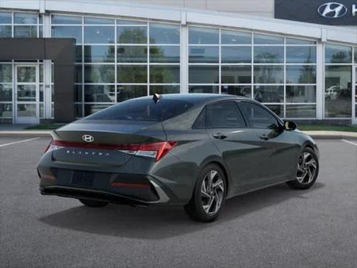2025 Hyundai ELANTRA SEL