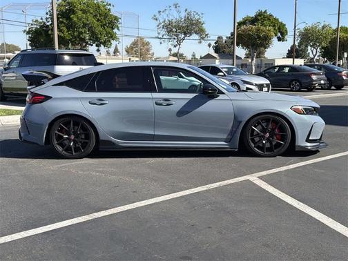2023 Honda Civic Type R Touring