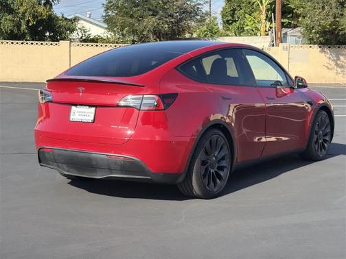 2023 Tesla Model Y Performance Dual Motor All-Wheel Drive