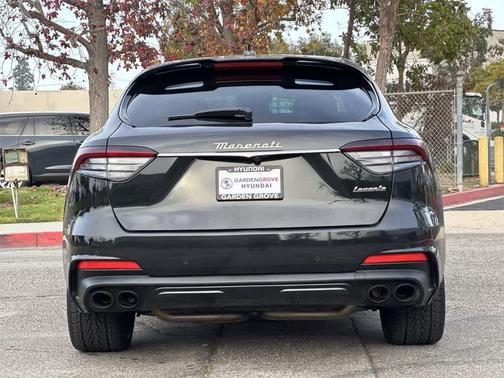 2022 Maserati Levante Modena S