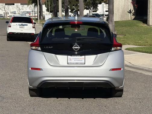 2024 Nissan Leaf S