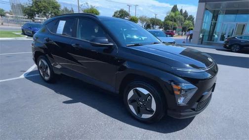 2025 Hyundai KONA EV SEL
