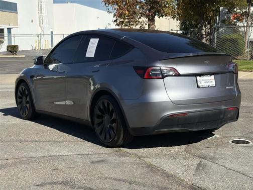 2025 Tesla Model Y Performance Dual Motor All-Wheel Drive