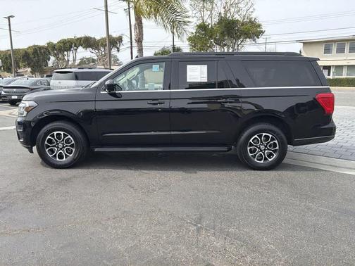 AGATE BLACK METALLIC 2024 Ford Expedition Max XLT