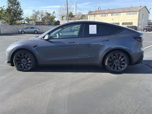 2023 Tesla Model Y Performance Dual Motor All-Wheel Drive