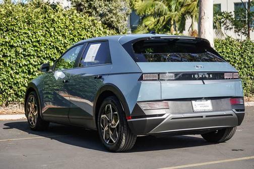 Lucid Blue 2024 Hyundai IONIQ 5 SEL