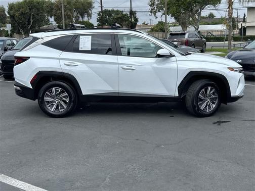 2024 Hyundai TUCSON Hybrid Blue