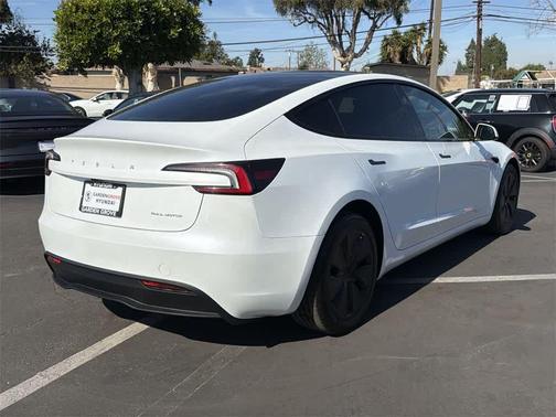 2025 Tesla Model 3 Long Range