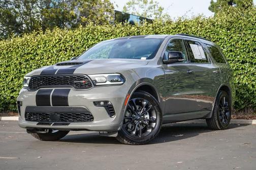 Destroyer Gray Clearcoat 2023 Dodge Durango R/T Plus RWD