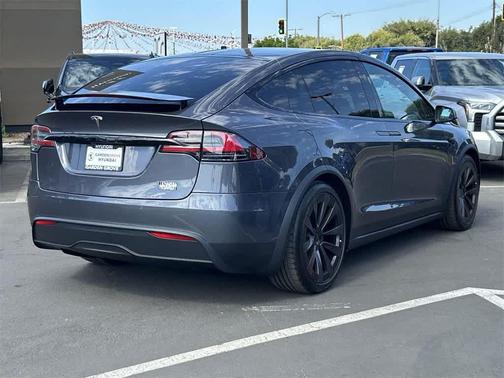 2022 Tesla Model X Plaid Tri Motor All-Wheel Drive