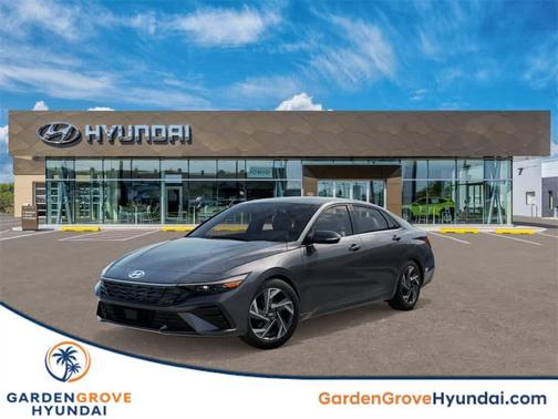2025 Hyundai ELANTRA Limited