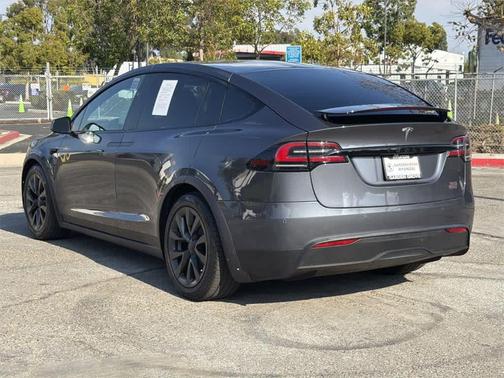 2022 Tesla Model X Plaid Tri Motor All-Wheel Drive
