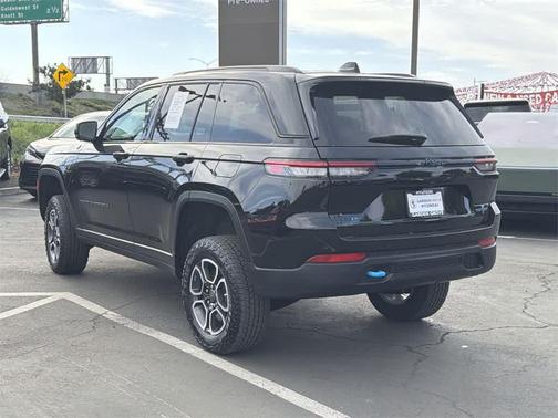 2023 Jeep Grand Cherokee 4xe Trailhawk