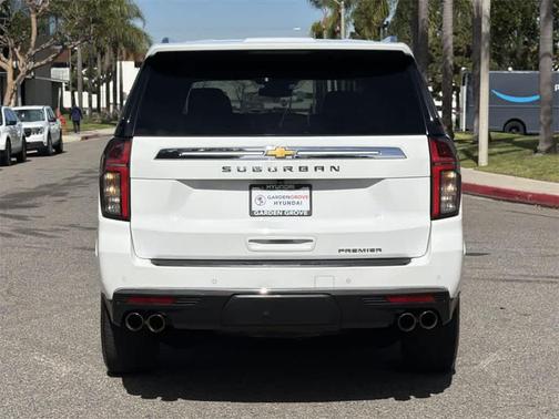 2023 Chevrolet Suburban Premier