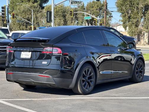2023 Tesla Model X Plaid Tri Motor All-Wheel Drive