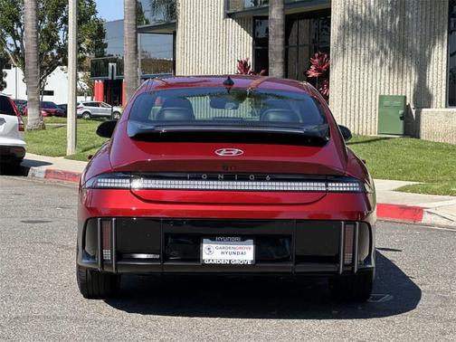 2025 Hyundai IONIQ 6 SEL