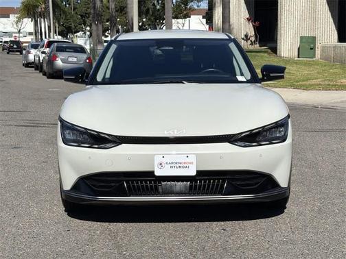 2022 Kia EV6 Wind