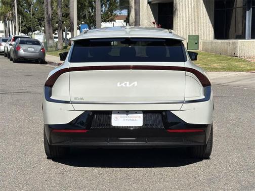 2022 Kia EV6 Wind