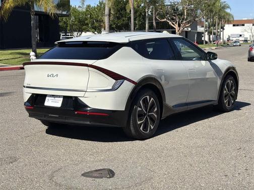 2022 Kia EV6 Wind