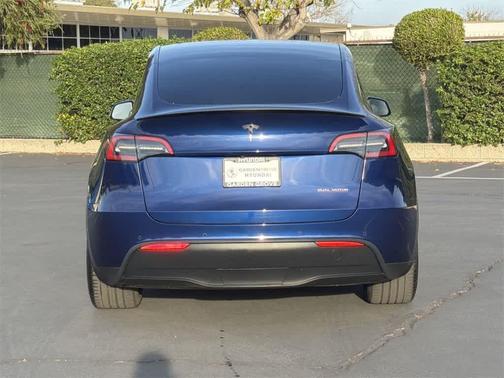 2021 Tesla Model Y Performance Dual Motor All-Wheel Drive
