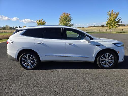 2022 Buick Enclave AWD Premium