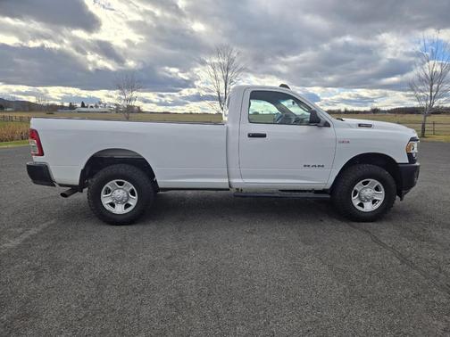 2019 RAM 3500 Tradesman Regular Cab 4x4 8' Box
