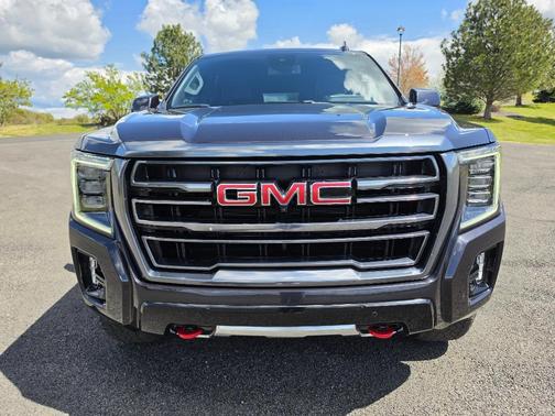 Midnight Blue Metallic 2023 GMC Yukon AT4
