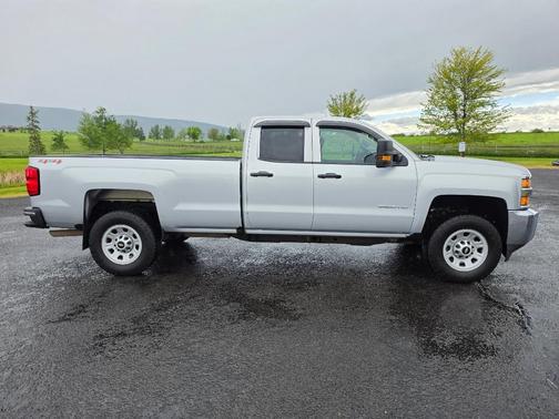 Silver Ice Metallic 2017 Chevrolet Silverado 3500 WT