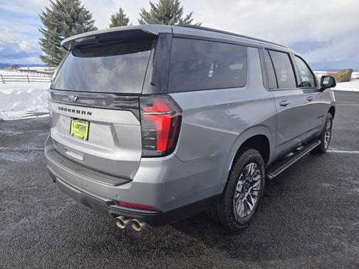 2025 Chevrolet Suburban 4WD Z71