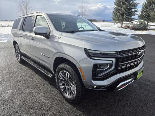 2025 Chevrolet Suburban 4WD Z71