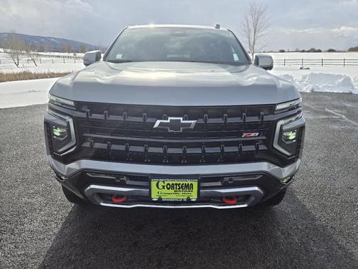 2025 Chevrolet Suburban 4WD Z71