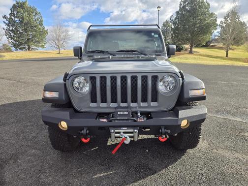2020 Jeep Wrangler Sport S