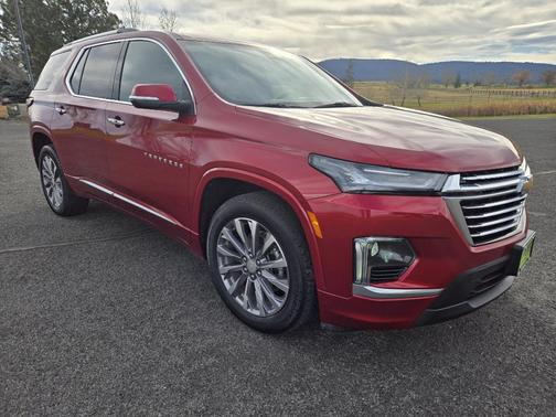 2023 Chevrolet Traverse Premier