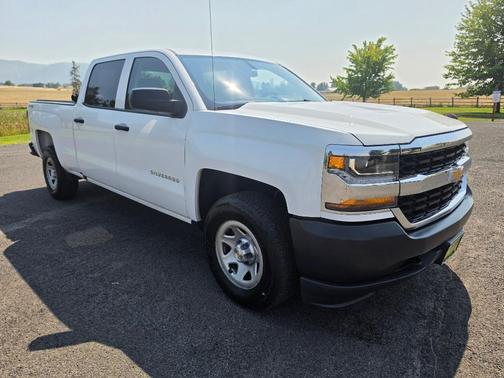 Summit White 2018 Chevrolet Silverado 1500 WT