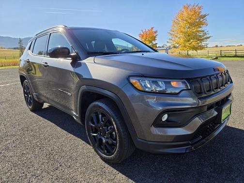 2022 Jeep Compass Latitude