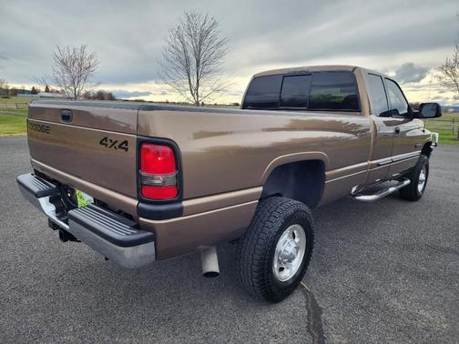 2001 Dodge Ram 2500 Base